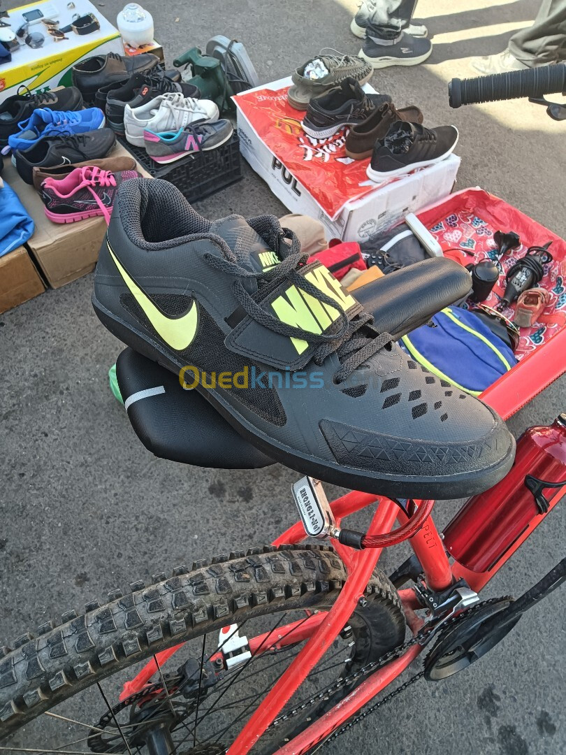 Chaussures de cyclistes Nike 41