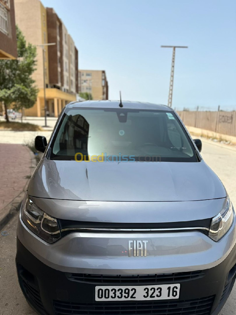 Fiat Doublo 2023 Italie