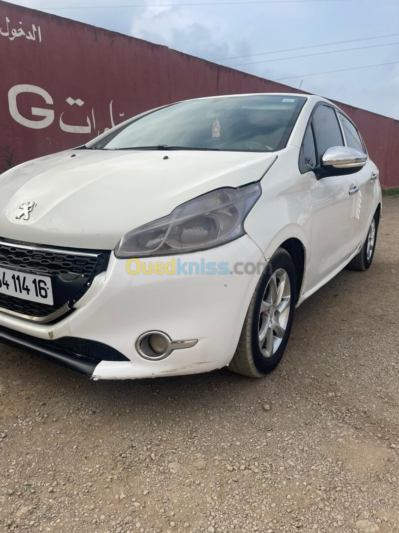 Peugeot 208 2014 Active