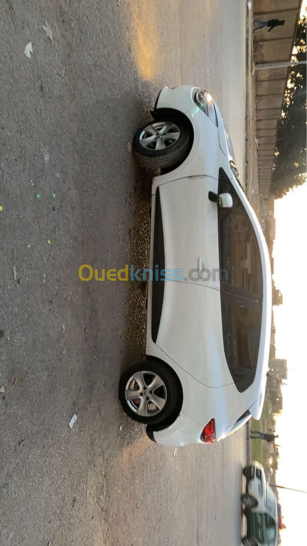 Renault Clio 4 2013 Dynamique plus