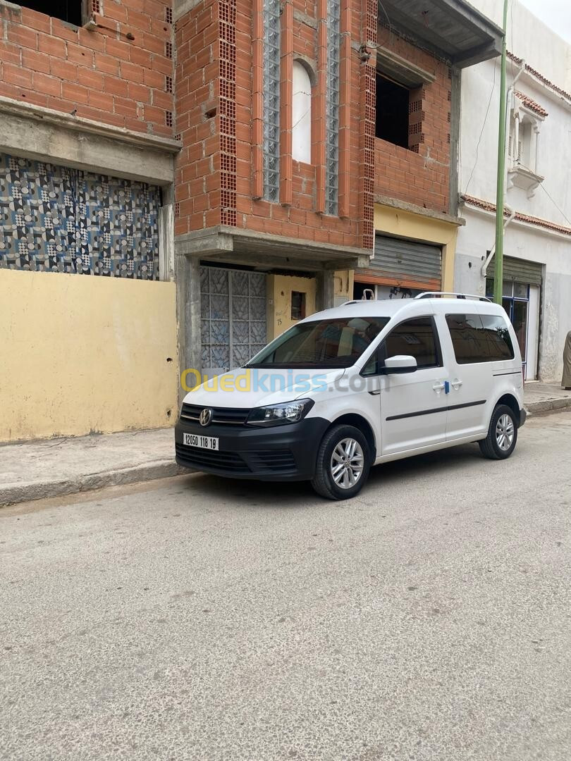 Volkswagen Caddy 2018 Highline