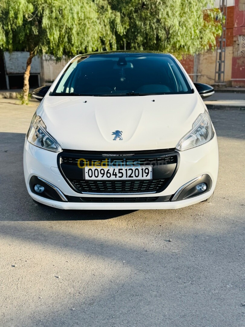 Peugeot 208 2020 Allure