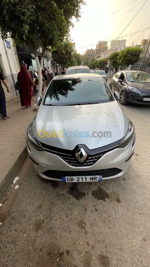 Renault Clio t 2021 Intens