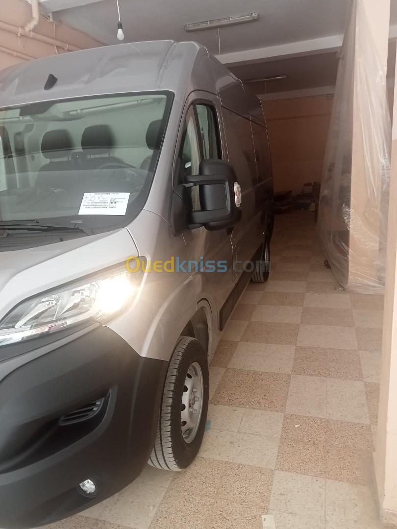 Fiat Ducato 2 Panneaux 2023