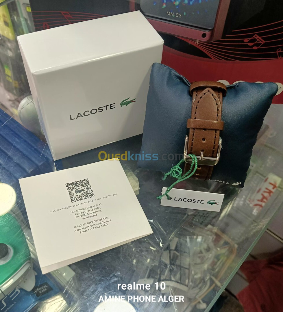 Montre lacoste 