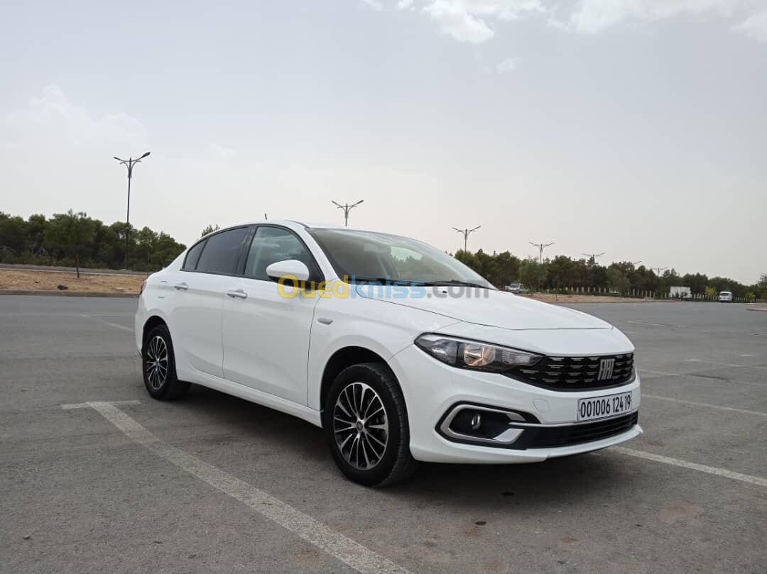 Fiat tipo 2024 