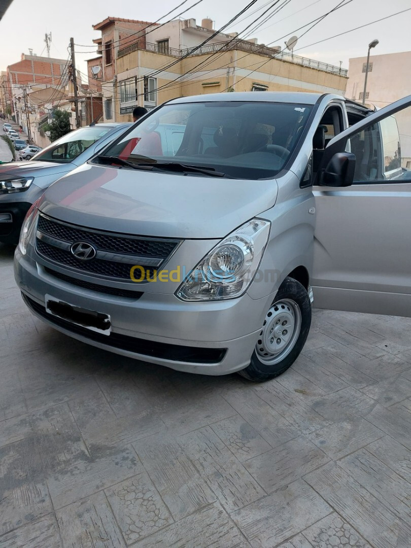 Hyundai H1 2015 Vitré 12 places