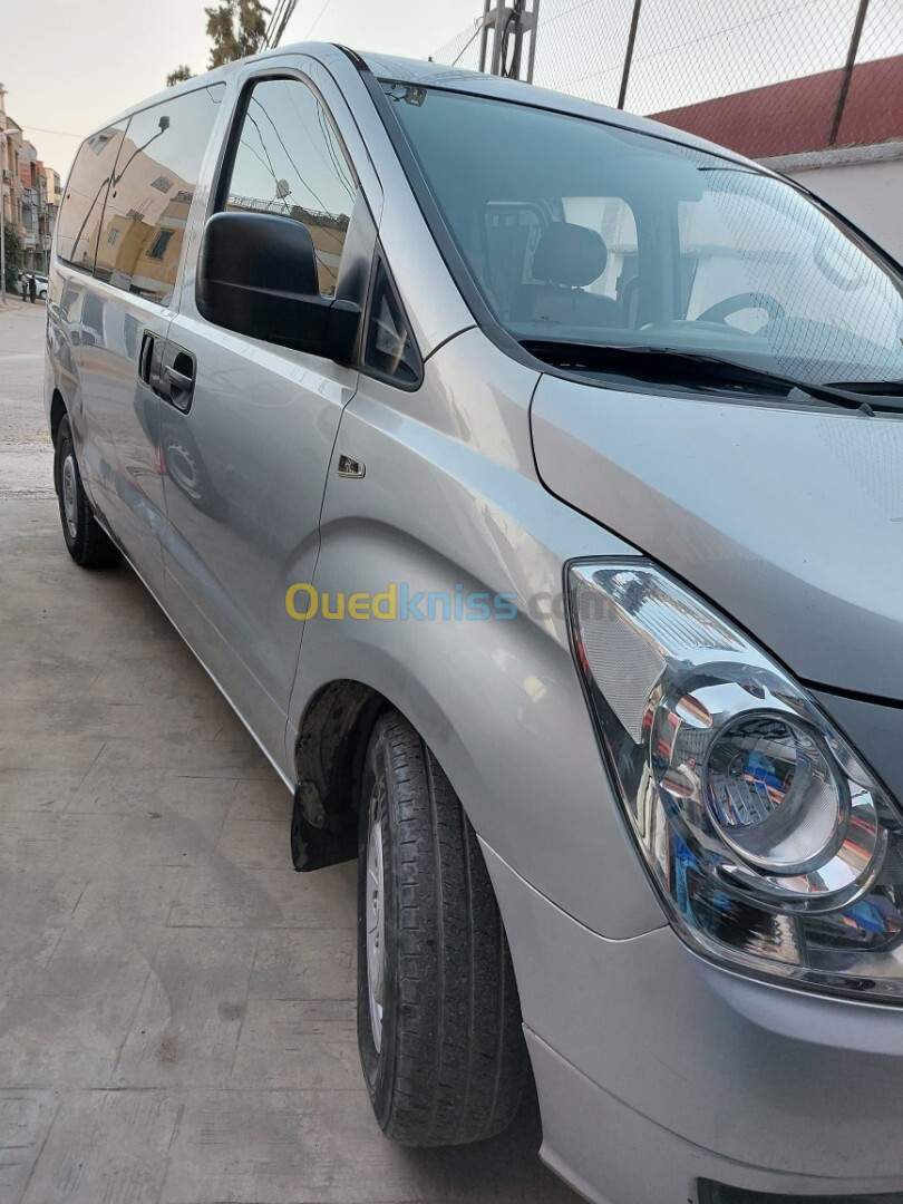 Hyundai H1 2015 Vitré 12 places