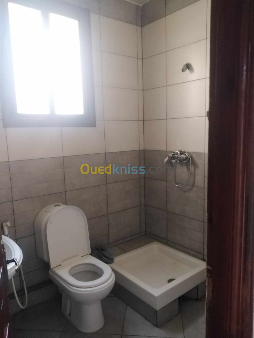 Location Niveau De Villa F3 Alger Cheraga