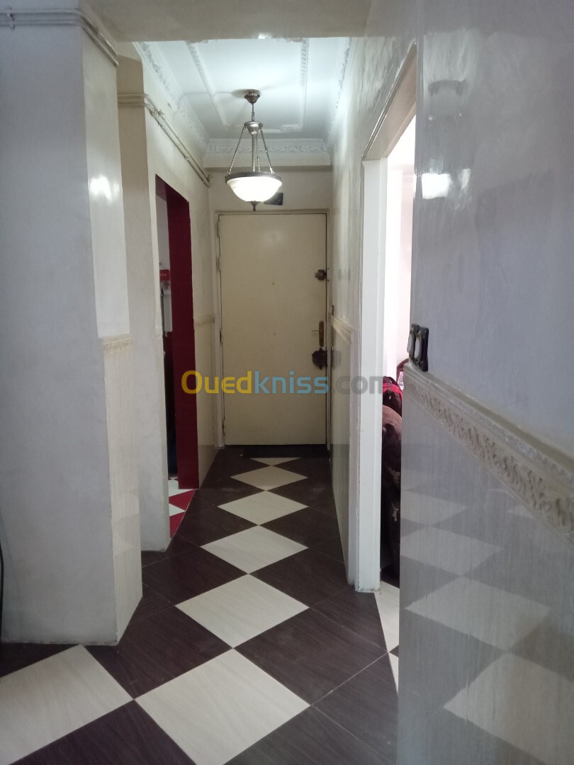 Vente Appartement F03 Alger Kouba