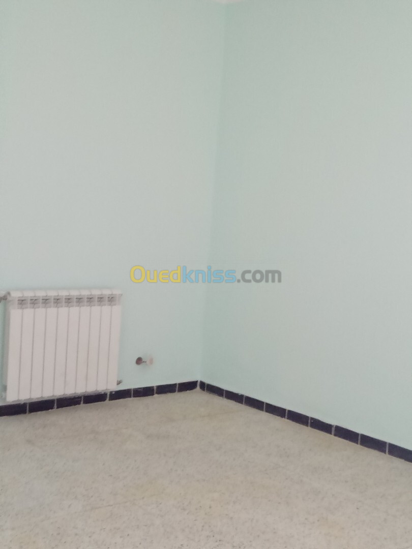 Location Appartement F03 Alger Kouba