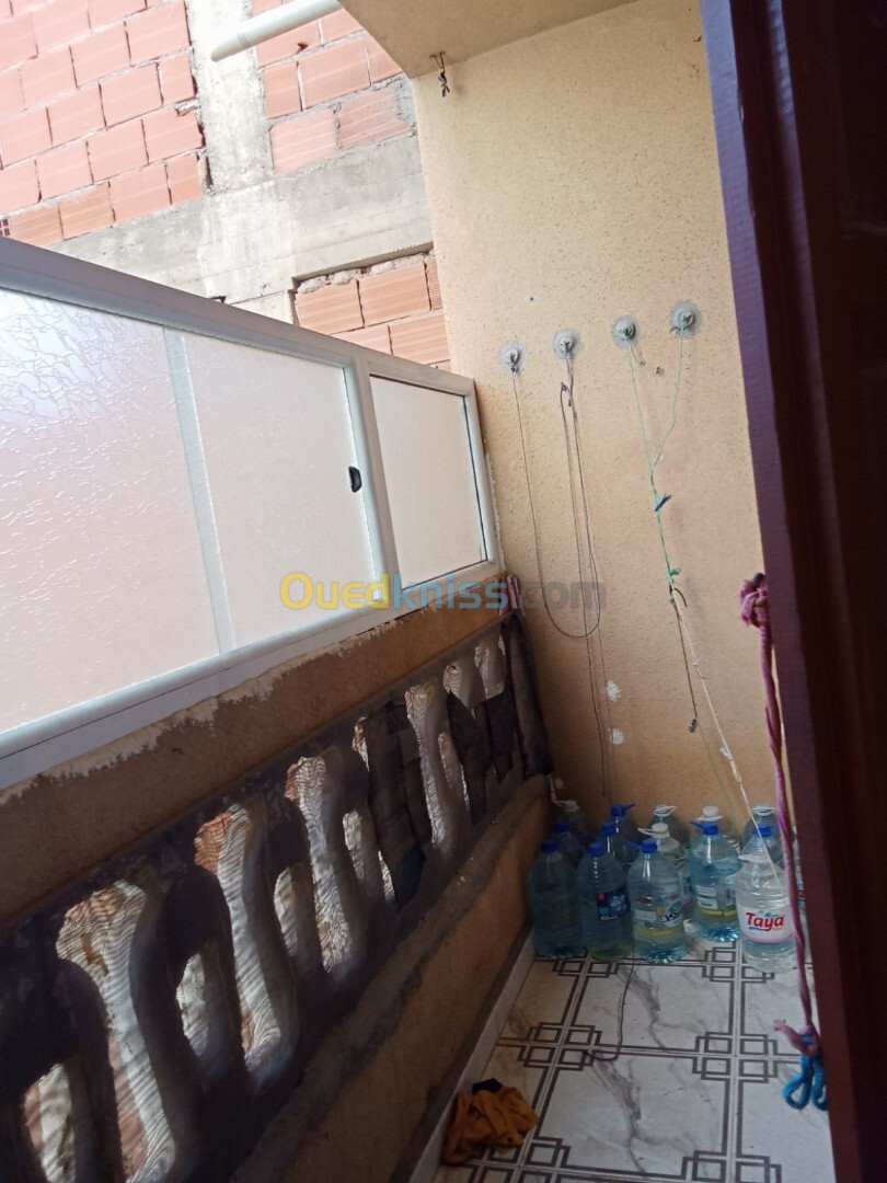 Location Appartement F2 Alger Les eucalyptus