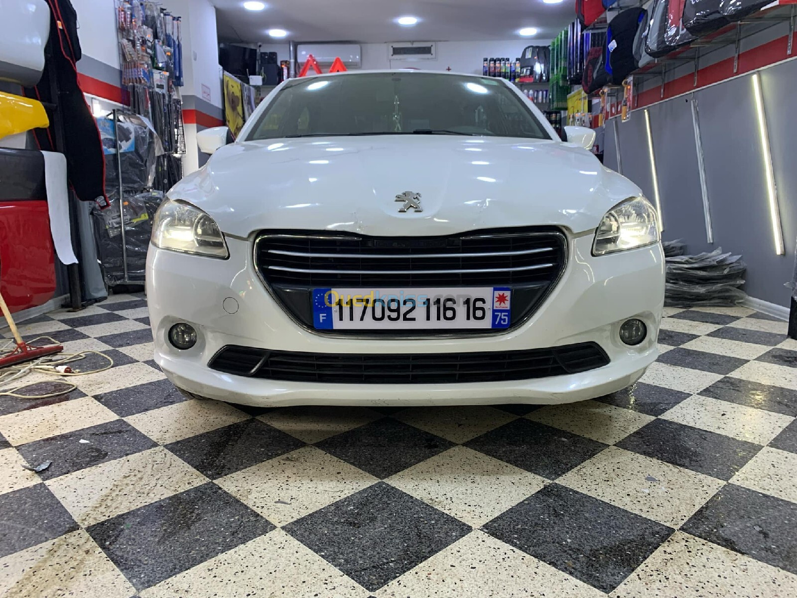 Peugeot 301 2016 Active