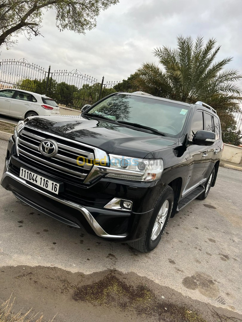 Toyota Landcruiser 2016 GXR