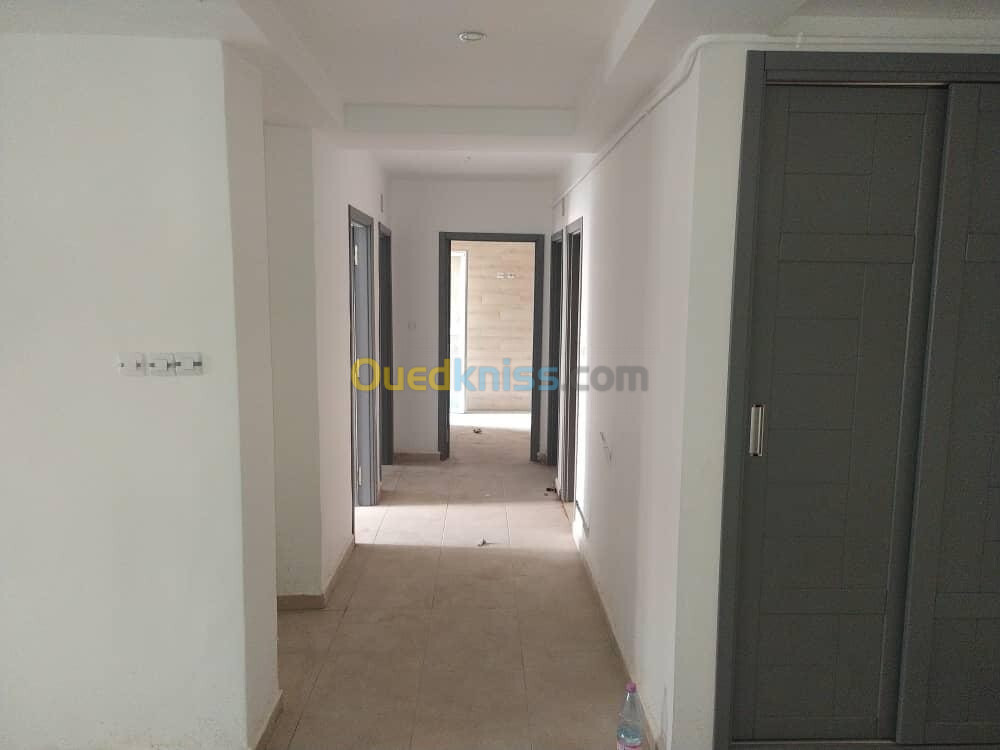 Vente Appartement F3 Blida Soumaa