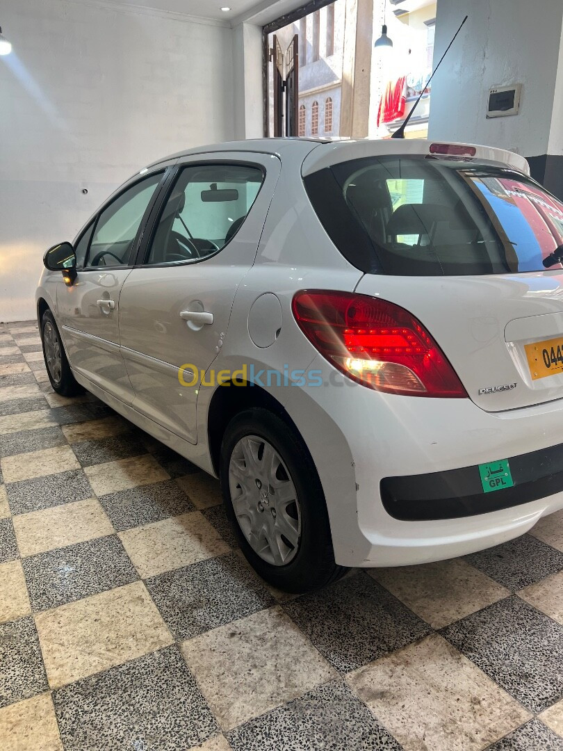 Peugeot 207 2012 207