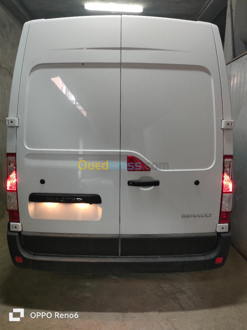 Renault master 2024