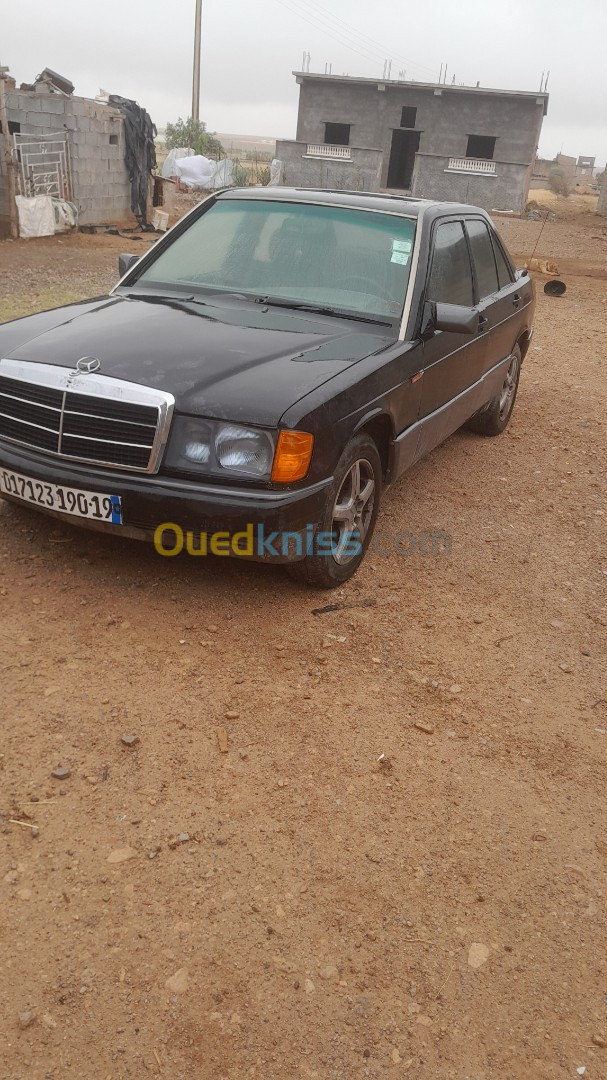 Mercedes 190 1990 مرسيدس