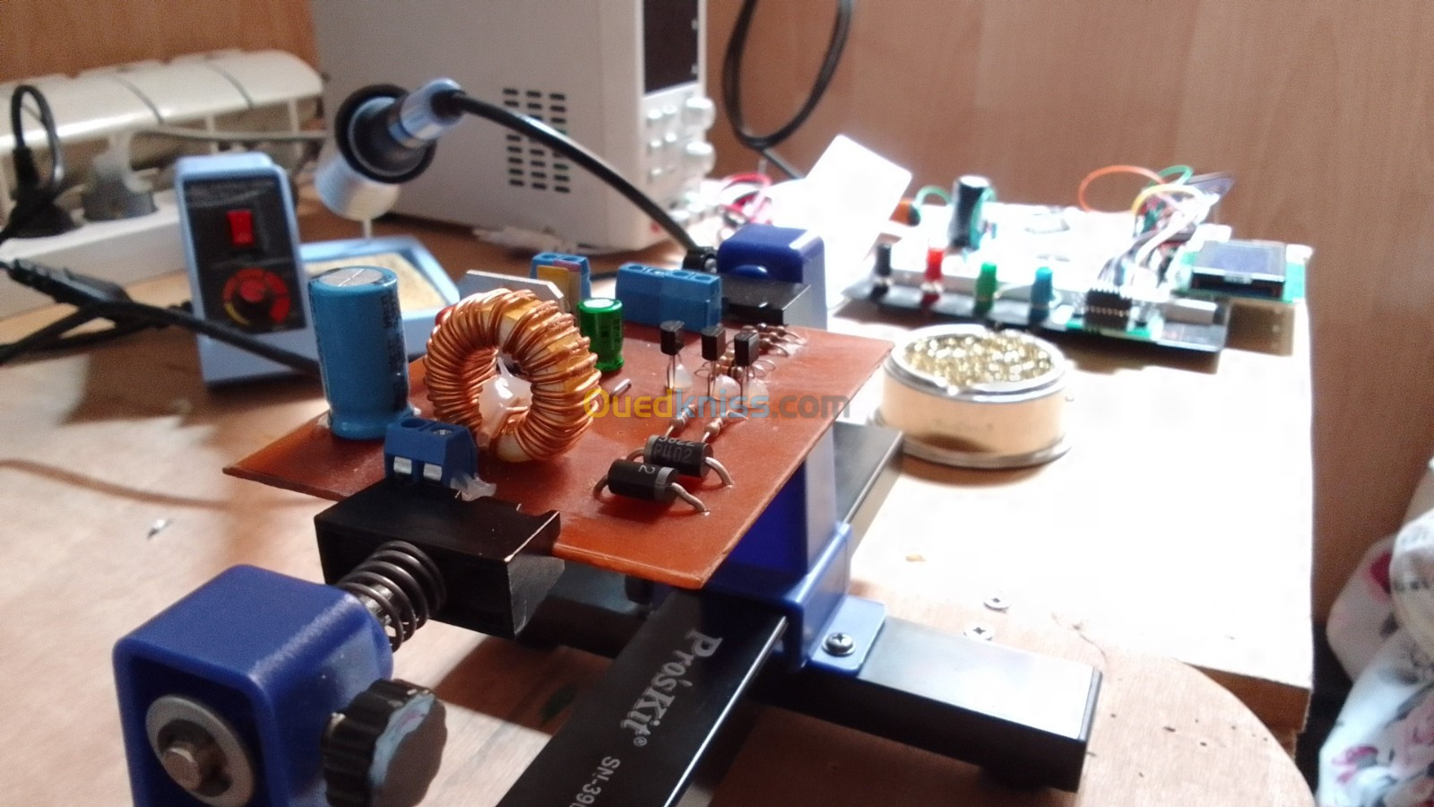 Conception et Réalisation de Circuits Electronique  