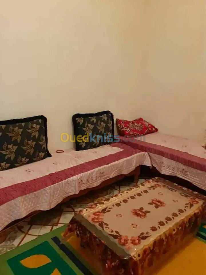 Location vacances Appartement F3 Mostaganem Abdelmalek ramdane