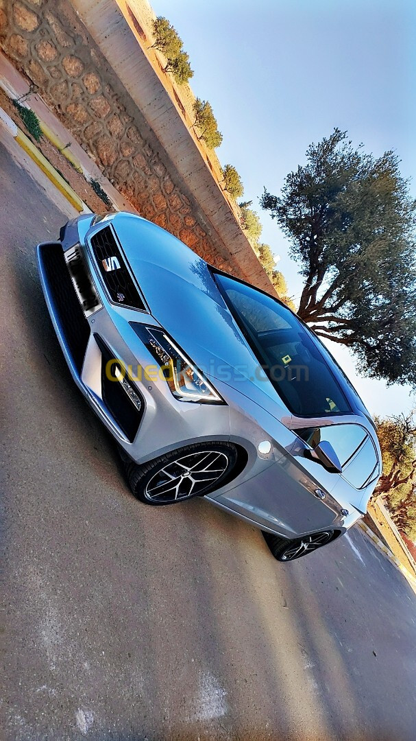 Seat Leon 2019 Beats