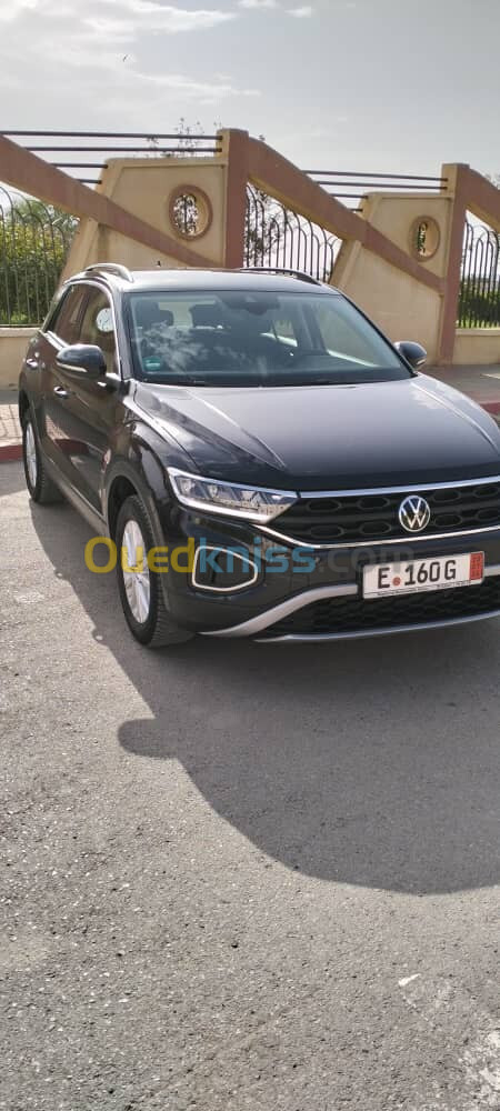 Volkswagen T-Roc 2022 Life