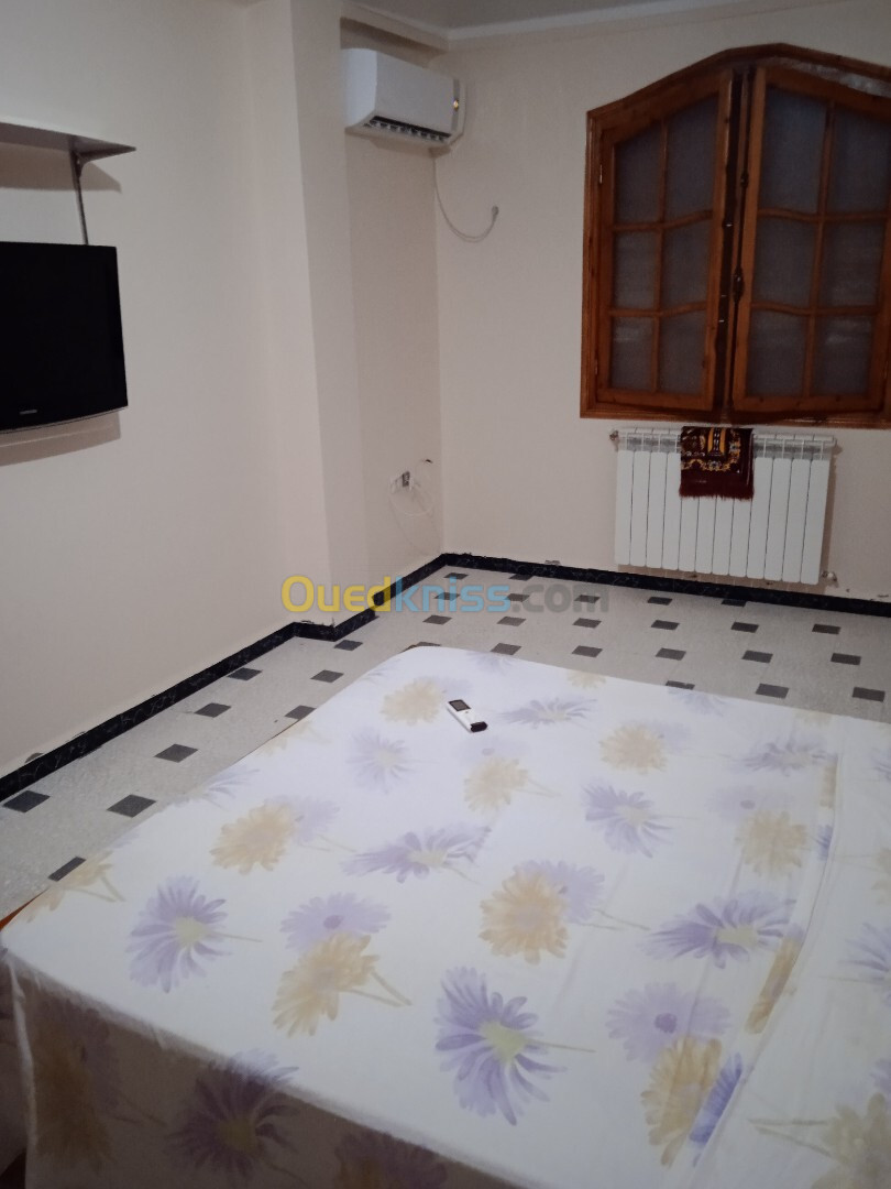 Location vacances Appartement F3 Jijel Jijel