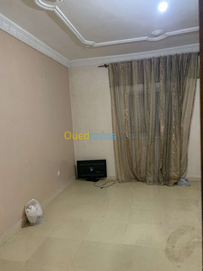 Location Appartement F04 Alger Ain naadja