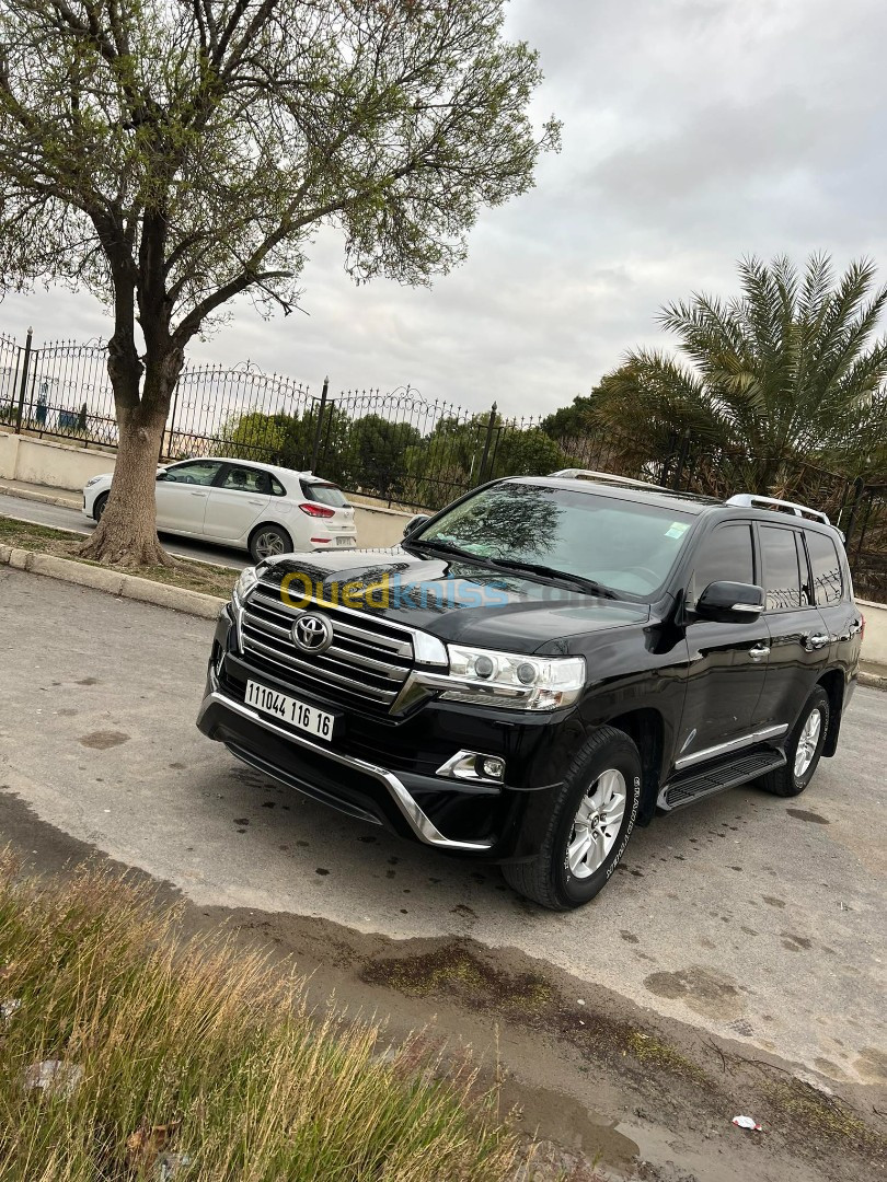 Toyota Landcruiser 2016 GXR