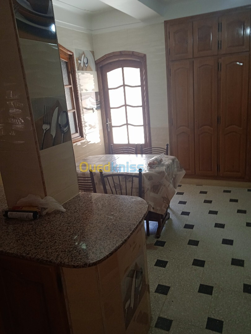 Location vacances Appartement F3 Jijel Jijel