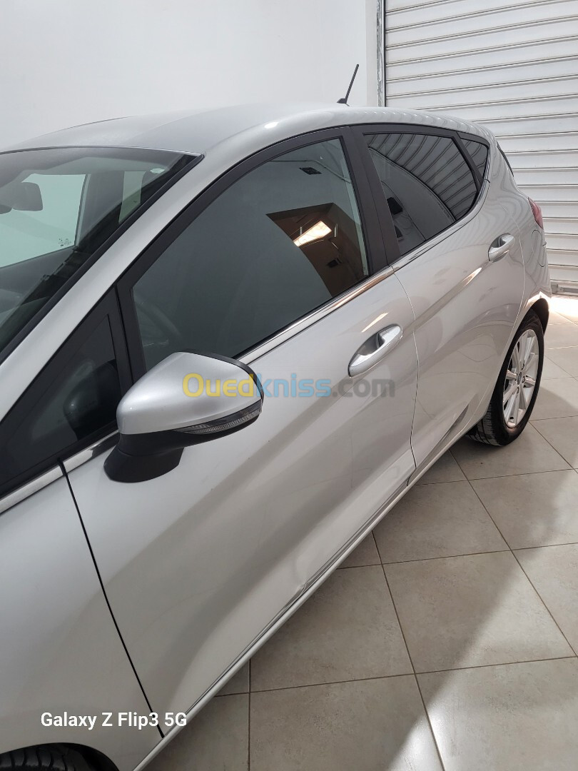 Ford Fiesta 2021 Titanium 