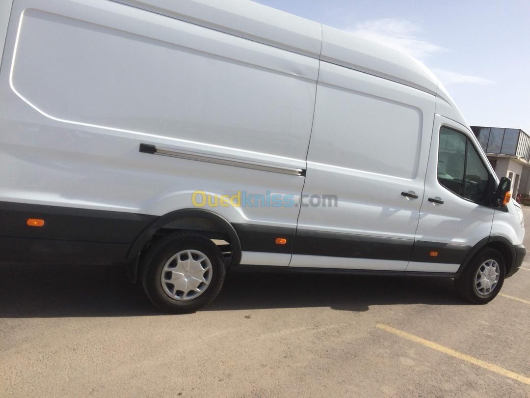 Ford Transit tole châssis long 2.0 2018