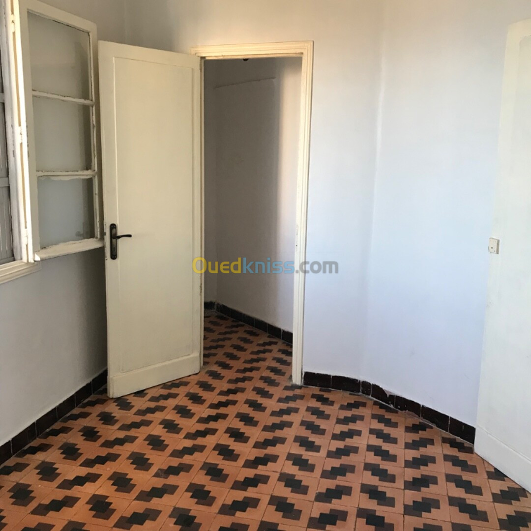 Location Appartement F3 Alger Bologhine