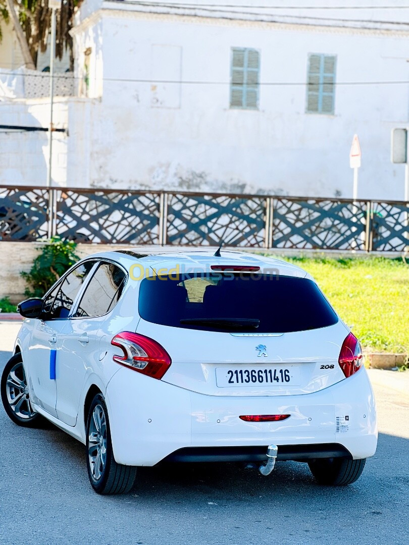 Peugeot 208 2014 Allure