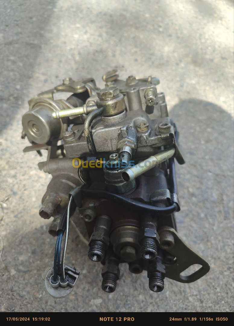 Pompe d'injection Corolla 2l 02-07