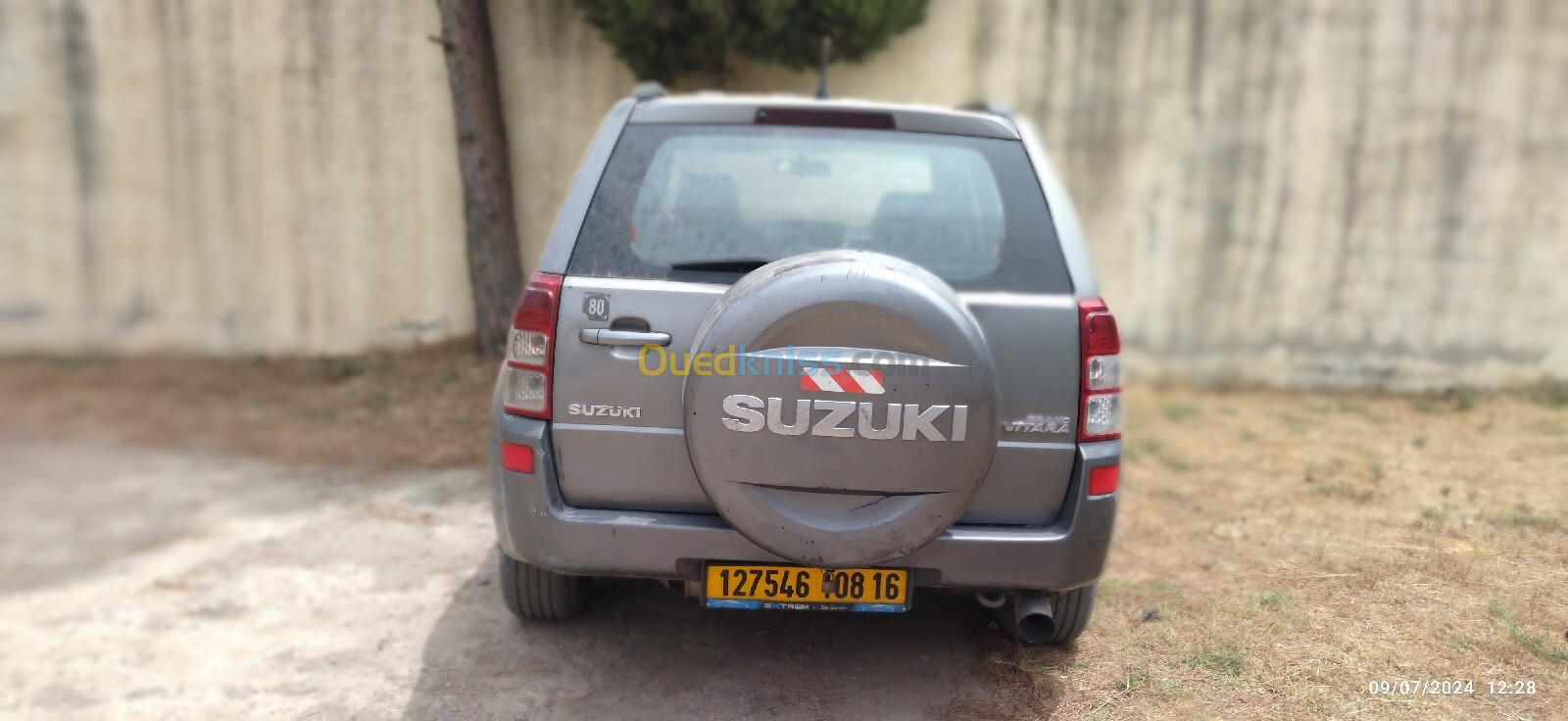 Suzuki Grand Vitara 2008 فيها شويا بريكول