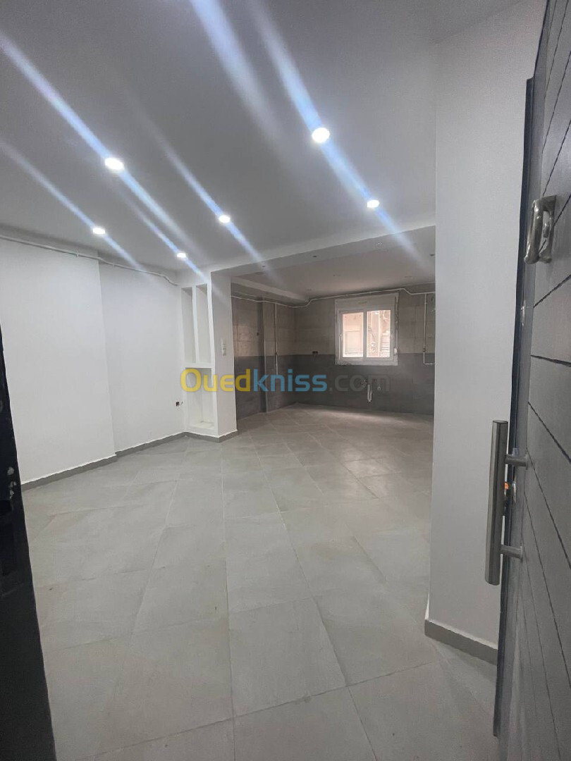 Vente Appartement F2 Alger Bordj el kiffan