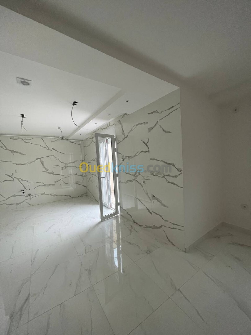 Vente Appartement F2 Alger Bordj el kiffan