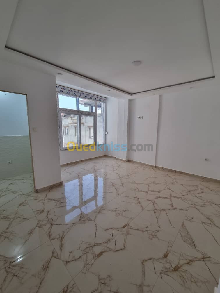 Vente Appartement F4 Alger Bordj el kiffan