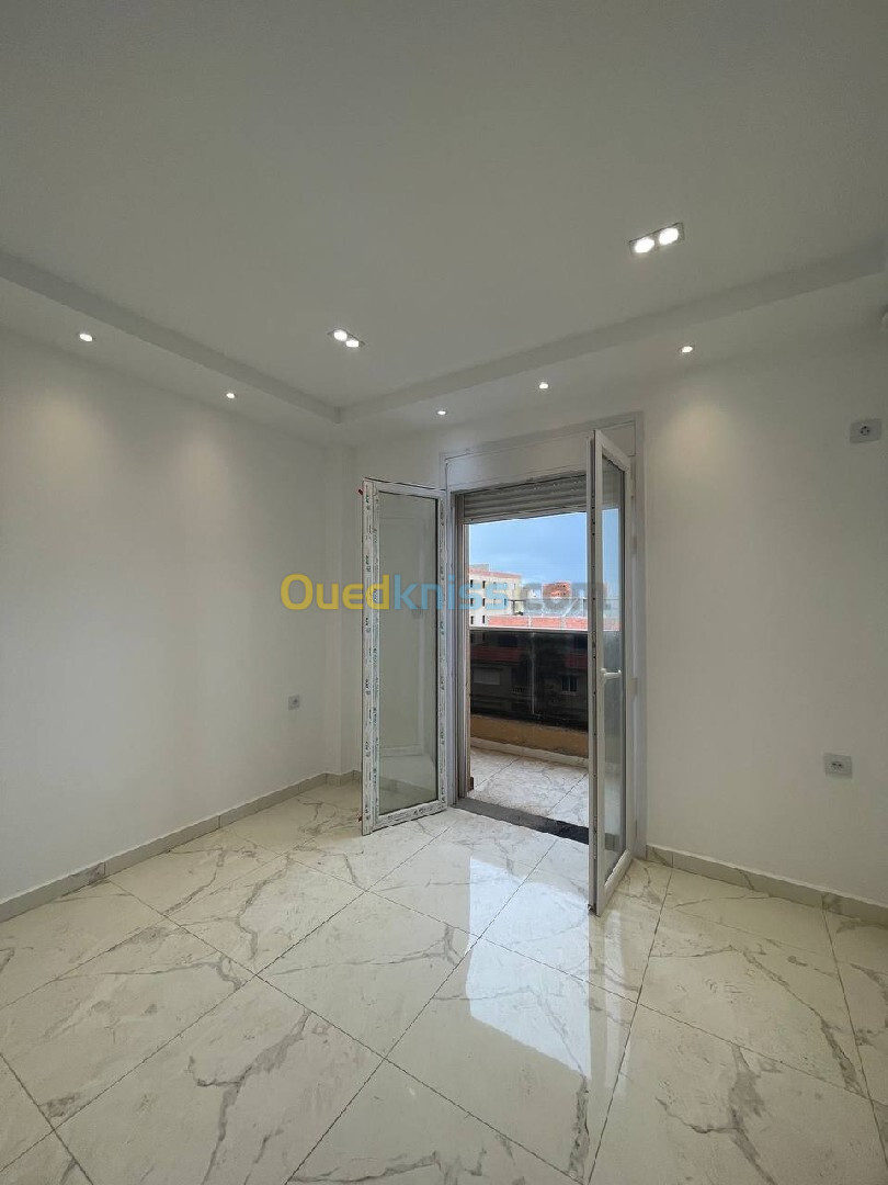 Vente Appartement F3 Alger Bordj el kiffan