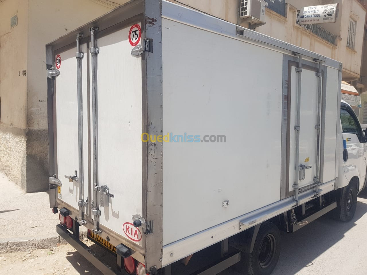 Kia k 2700 frigo 2013