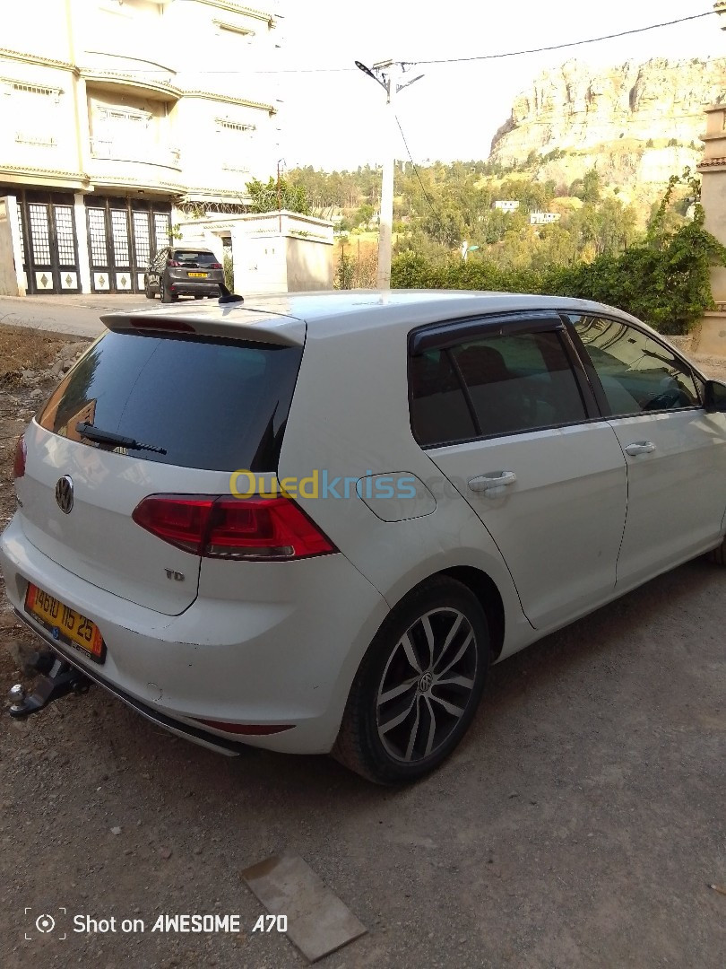 Volkswagen Golf 7 2015 Trendline +