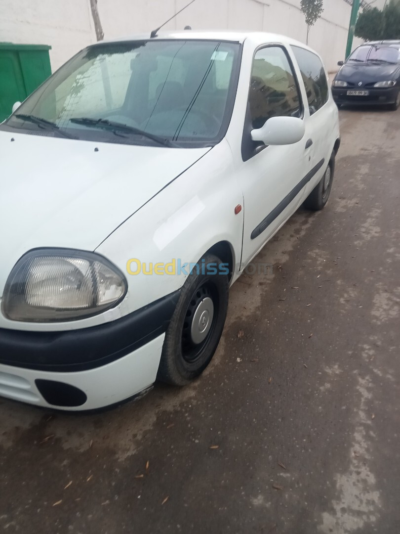 Renault Clio 2 2001 Extreme