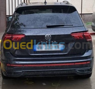 Volkswagen Tiguan 2023 R line 150 ch 2.0  salon cuire diesel allemande 🇩🇪🇩🇪🇩🇪