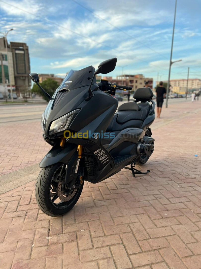 Yamaha Tmax iron 2 2015