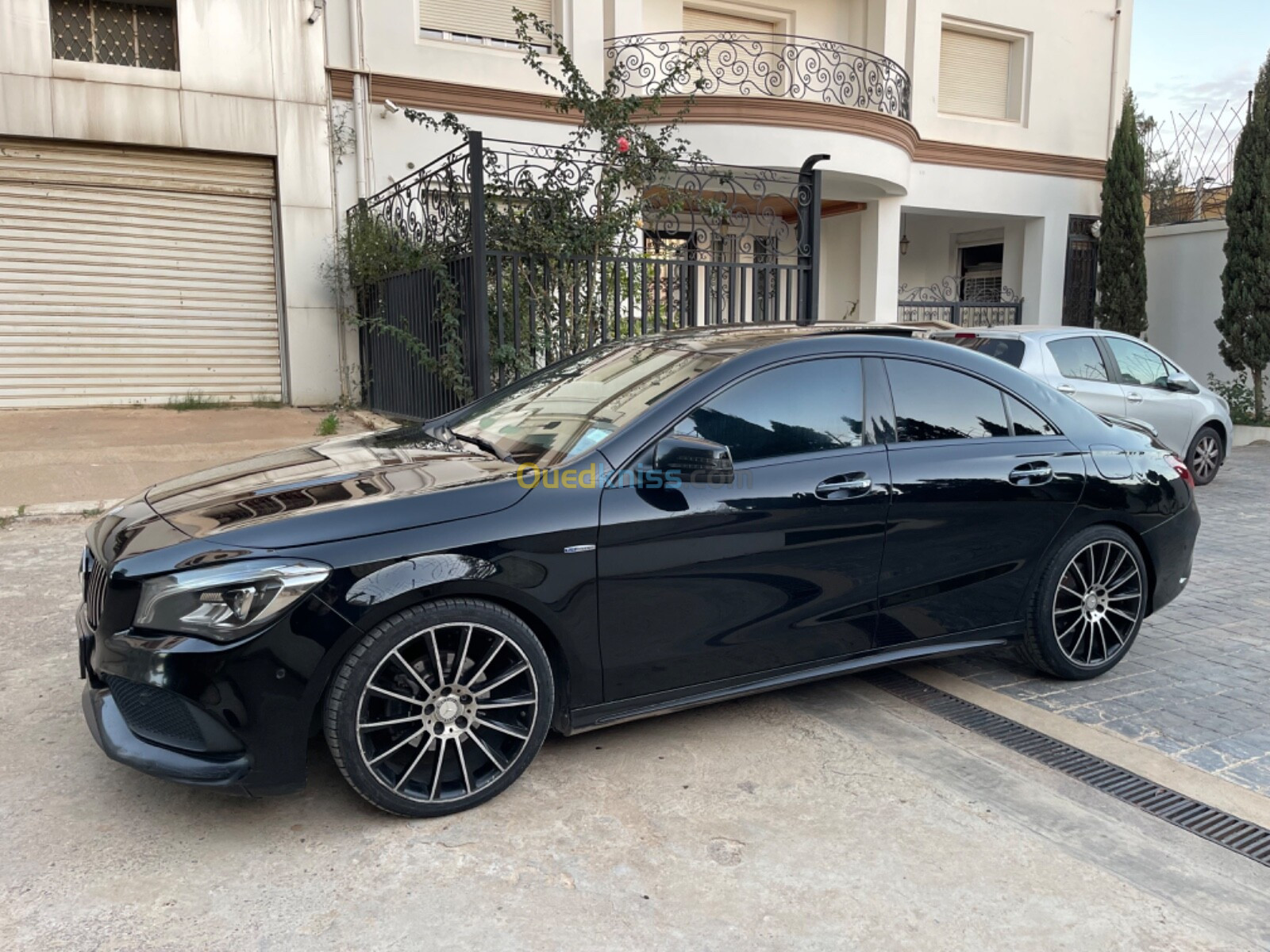 Mercedes CLA 2017  Coupé Edition One