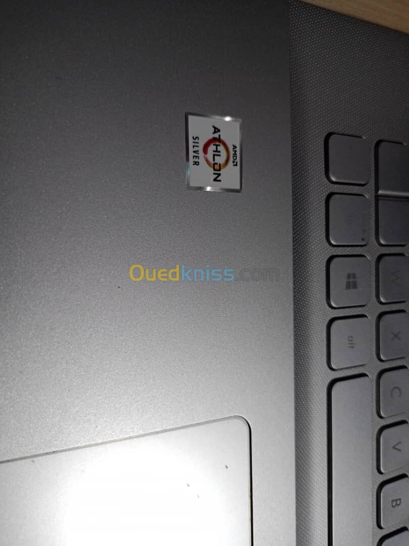 ASUS VIVOBOOK 