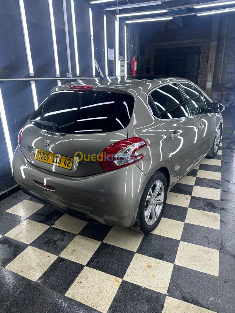 Peugeot 208 2013 Allure