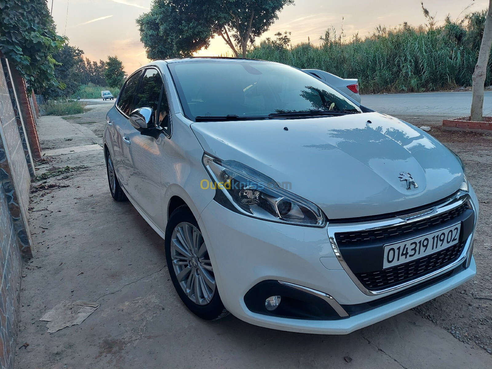 Peugeot 208 2019 Allure Facelift