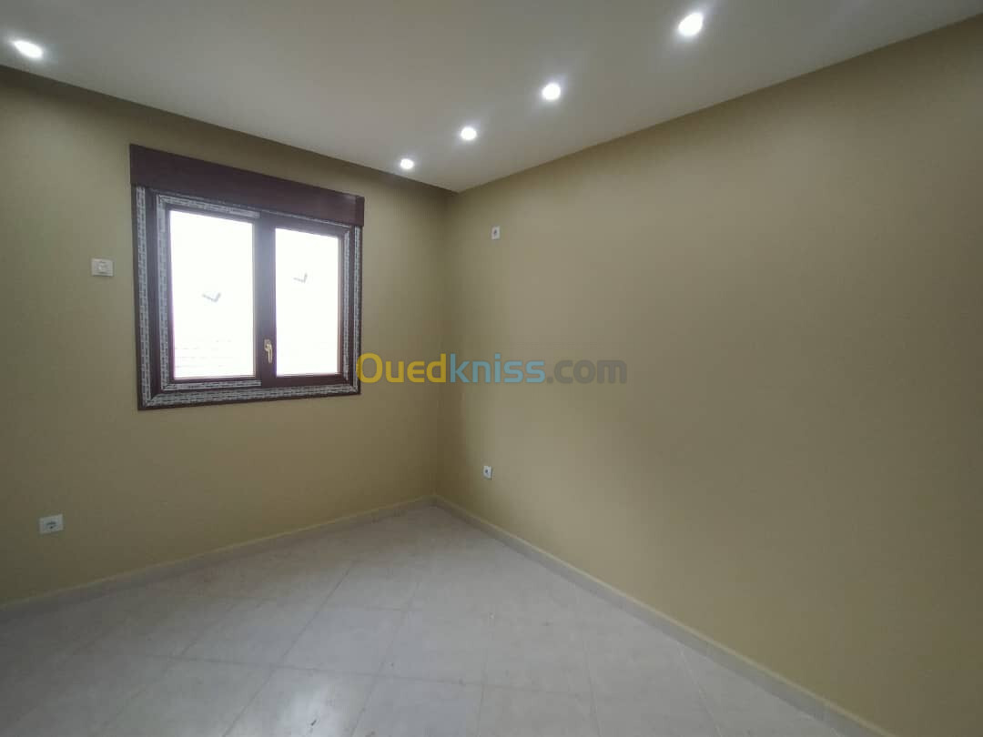 Vente Appartement F4 Jijel Jijel